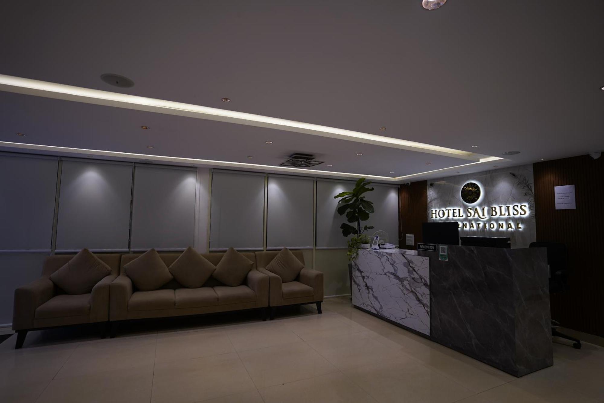 Sai Bliss Residency, Manyata Tech Park Hotel Bangalore Eksteriør billede