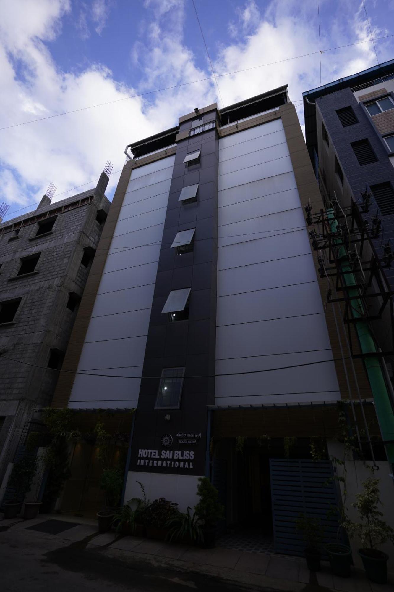 Sai Bliss Residency, Manyata Tech Park Hotel Bangalore Eksteriør billede
